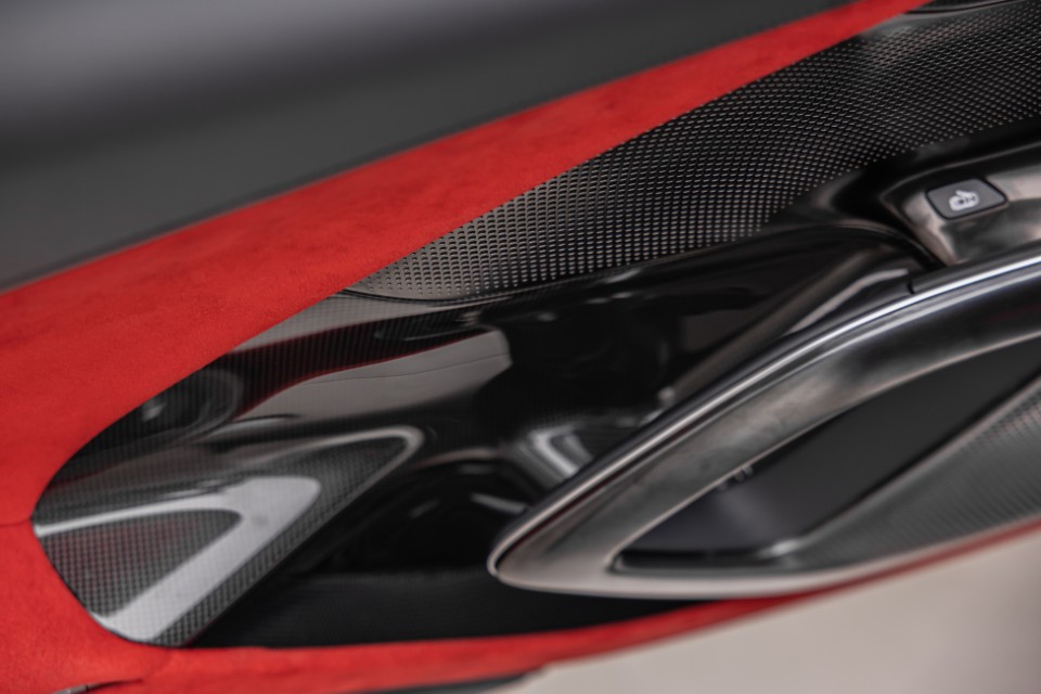 2025 FERRARI 12CILINDRI ATELIER – FULL CARBON EXTERIOR | TAILORED SPEC | 7-YEAR MAIN DEALER SERVICE